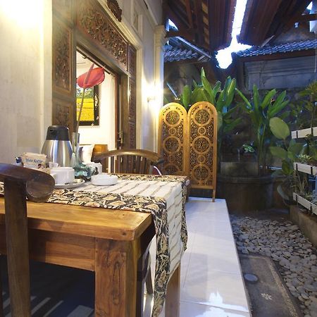 Uma Loris Ubud Exteriör bild