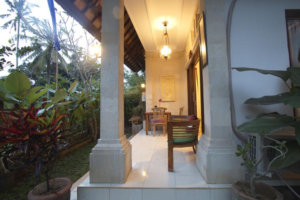 Uma Loris Ubud Exteriör bild