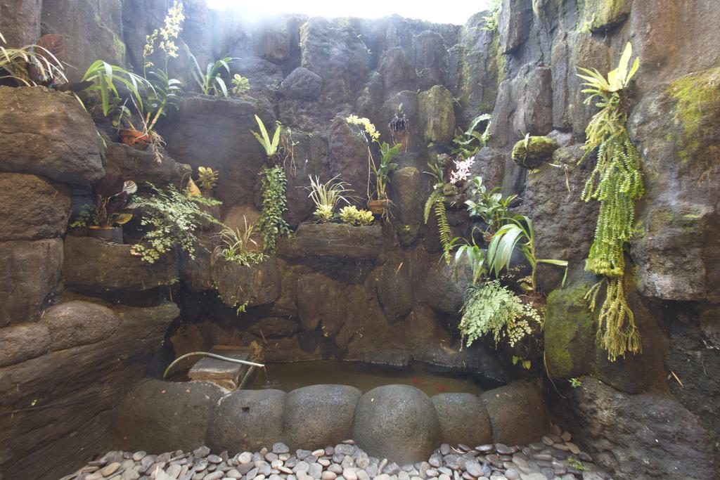 Uma Loris Ubud Exteriör bild