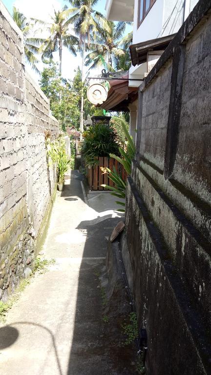 Uma Loris Ubud Exteriör bild