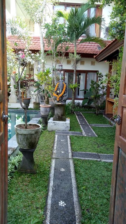 Uma Loris Ubud Exteriör bild